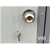 Image 9 : 2023 5 FT. X 7 FT. 8 IN. PORTABLE TOILET