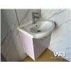 Image 13 : PORTABLE RESTROOM