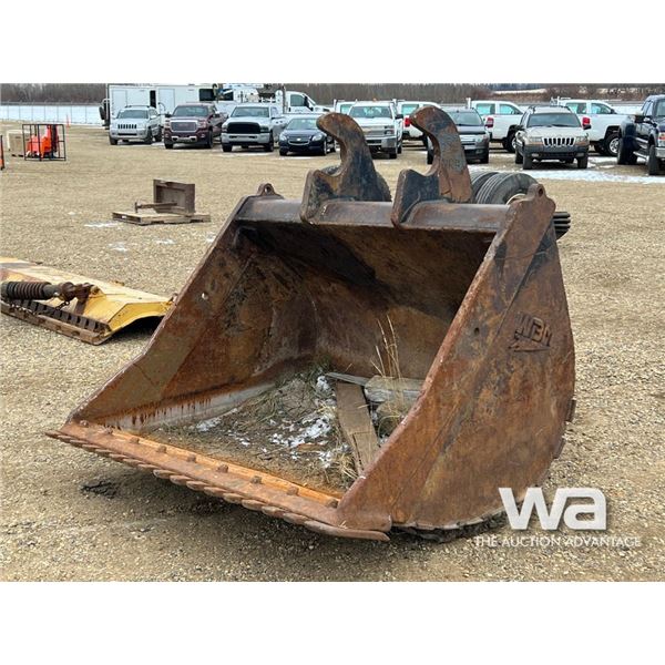 WBM 72 IN. 300 SERIES CLEANOUT BUCKET
