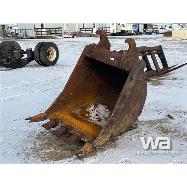 WBM 250 SERIES EXCAVATOR 44 IN. DIGGING BUCKET