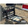 Image 2 : 48 IN. HYDRAULIC SKID STEER PALLET FORKS