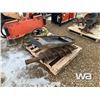 Image 2 : BOBCAT 30C HYD. SKID STEER AUGER & BIT