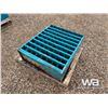 Image 2 : BLUE 72 HOLE BOLT BIN & CONTENTS