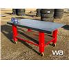 Image 3 : 7 X 3.5 FT. WORK BENCH ON WHEELS WITH VICE