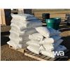 Image 2 : QTY OF FLOOR DRY BAGS