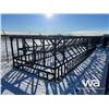 Image 2 : CUSTOM BUILT 30 FT X 9 FT ROUND BALE FEEDER