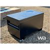 Image 4 : 4 FT. JOCKEY BOX