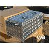 Image 2 : 36 IN. ALUMINUM TRUCK TOOL BOXES