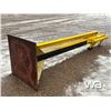 Image 3 : STEEL BEAM WITH PEDESTAL