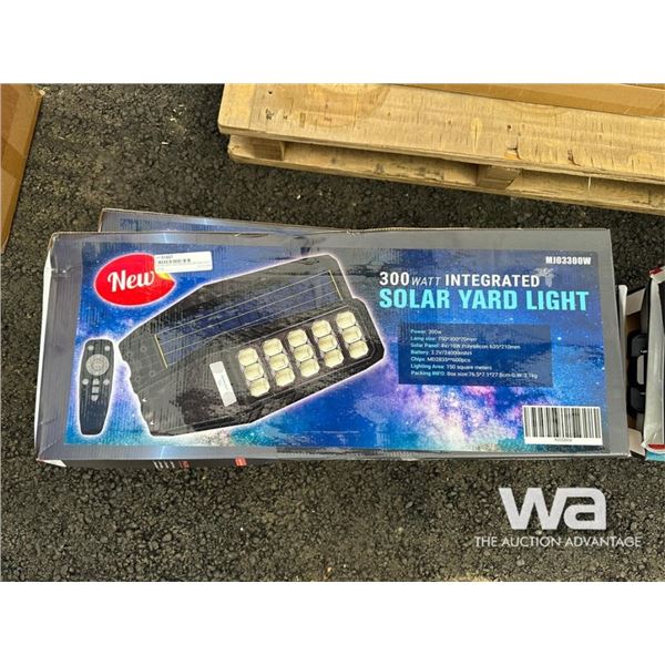 (5) 300 WATT INTEGRATED SOLAR YARD LIGHT