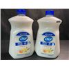 Image 1 : 2 Large Bottles of Dial Vanilla Honey Scent Hand Soap - 1.53L Each - New