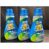Image 1 : 3 Bottles of Snuggle Original SuperFresh Liquid Fabric Softener - 937ml Each - New