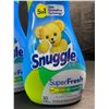Image 2 : 3 Bottles of Snuggle Original SuperFresh Liquid Fabric Softener - 937ml Each - New