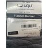 Image 2 : Uqui Soft and Cozy Queen Size Flannel Blanket Grey - New