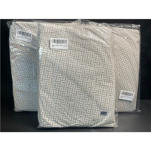 3 Round Vinyl Fitted Tablecloths - Fits 45"-56" Round Tables - New