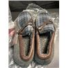 Image 5 : 2 Pairs of Everfoams Men's Plain Tweed Moccasin Slippers w/ Grip Bottoms - Size 9 & 10 - Brand New