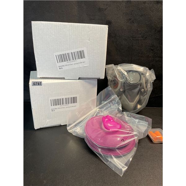 2 Reusable Respirator Dustproof Face Masks with Filters - Great for Sanding, Painting, Spraying, etc