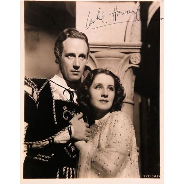 Leslie Howard signed portrait photo
