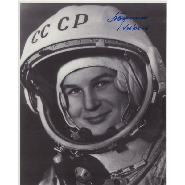 Valentina Tereshkova signed photo