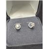 Image 4 : 14K WHITE GOLD 0.45G LAB DIAMOND 0.32CT EARRINGS