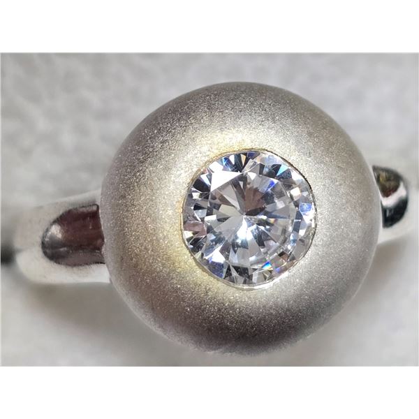 SILVER CZ SIZE 7 RING