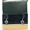 Image 4 : 10K YELLOW GOLD 0.89G BLUE TOPAZ2 2.9CT EARRINGS