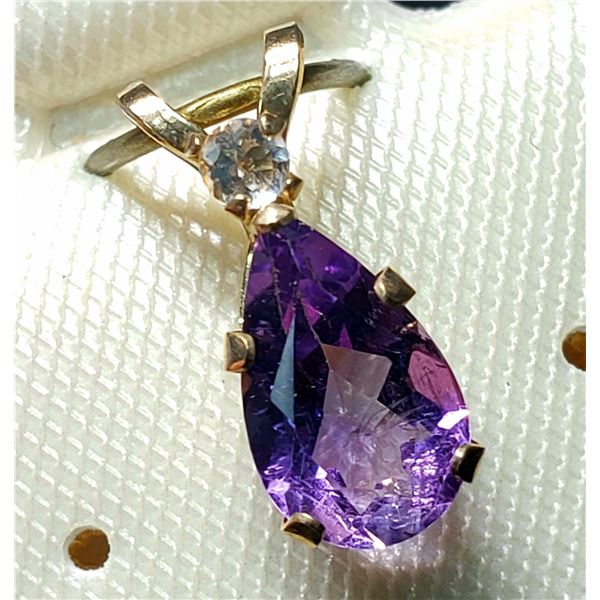 10K YELLOW GOLD AMETHYST(0.7CT) MOONSTONE PENDANT