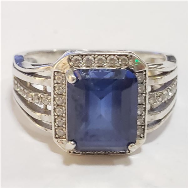 SILVER IOLITE CUBIC ZIRCONIA RING (~SIZE 8)