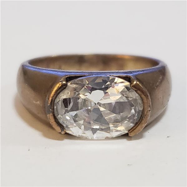 SILVER CUBIC ZIRCONIA RING (~SIZE 8)(WEIGHT 5.85G)