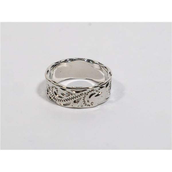 NEW SILVER TONE SIZE 7 PAISLEY DESIGN RING