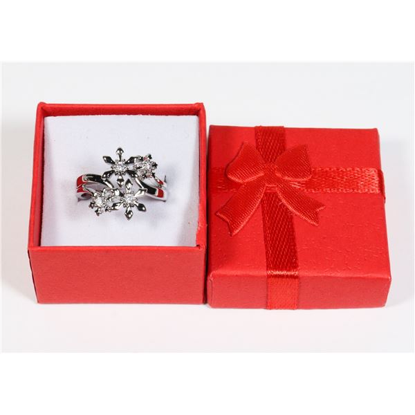 NEW SIZE 7 SILVER TONE ZIRCONIA ACCENT SNOWFLAKE