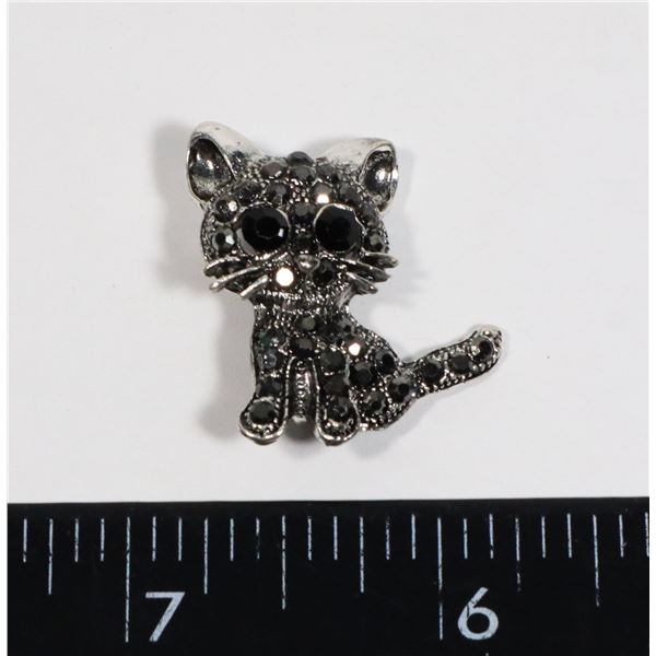 NEW RHINESTONE CAT BROOCH