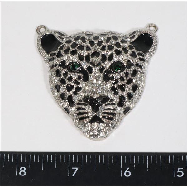 RHINESTONE LEOPARD HEAD PENDANT