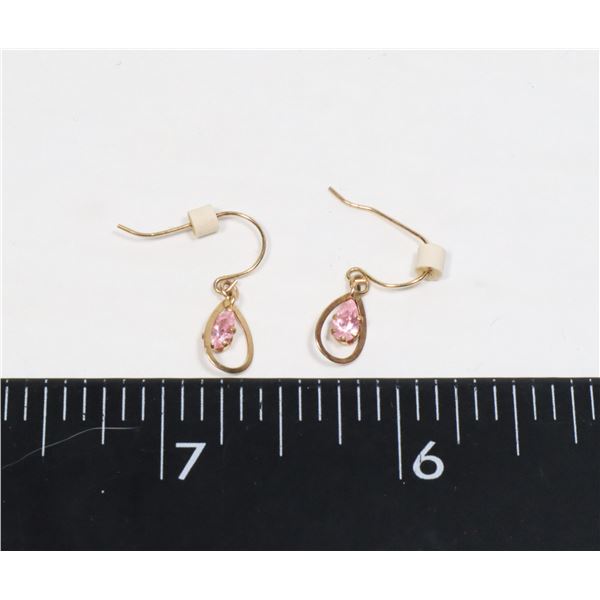 GOLD TONE PINK TEAR DROP DESIGN DROP EARRINGS