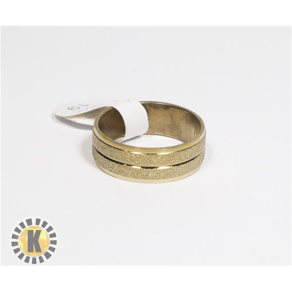 NEW FASHION RING SIZE 8