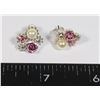 Image 1 : SILVER TONE AVON ROSE STUD EARRINGS. CLEAR