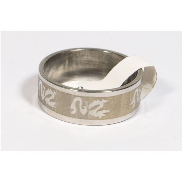 NEW TWO TONE DRAGON DESIGN SIZE 7.75 STAINLESS