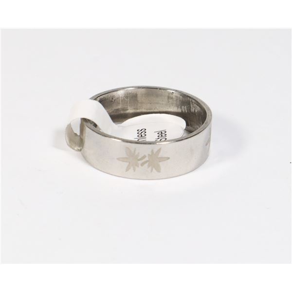 NEW SILVER TONE LEAF DESIGN SIZE 11 STAINLESS