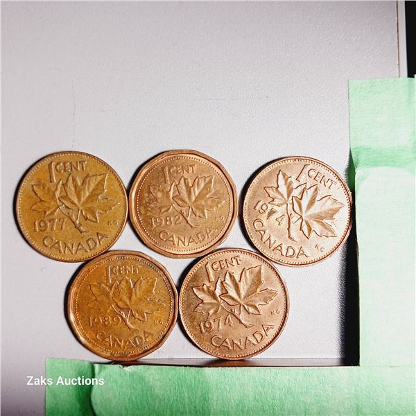 Lot of 5 Canada 1 Cent Coins - Dates; 1977, 1982, 1974, 1989, 1974