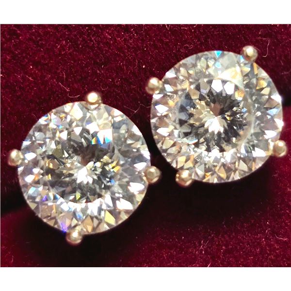 14K WHITE GOLD 1.6G MOISSANITE 1.9CT  EARRINGS