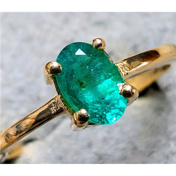 10K YELLOW GOLD 1.5G NATURAL EMERALD 0.5CT   RING (~SIZE 7)