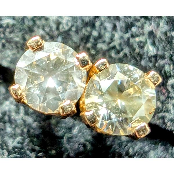 14K YELLOW GOLD 0.47G NATURAL DIAMOND 0.21CT  EARRINGS