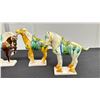 Image 2 : PORCELAIN HORSES SET OF 4 SIGNED
