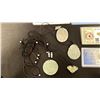 Image 2 : 4 CERTIFIED JADE PENDANT NECKLACES