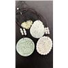 Image 3 : 4 CERTIFIED JADE PENDANT NECKLACES