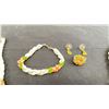 Image 2 : PEARL CORAL JADE NECKLACE EARRINGS BRACELET SET, & JADE EARRINGS AND RING