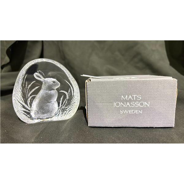 MATS JONASSON SWEDEN RABBIT CARVED CRYSTAL