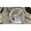 Image 3 : MATS JONASSON SWEDEN RABBIT CARVED CRYSTAL