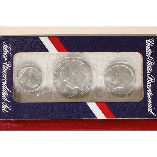 1976 SILVER 3 COIN BICENTENNIAL UNC SET IN RED