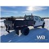 Image 3 : 1999 FORD F-450 CREW CAB FLAT DECK PICKUP